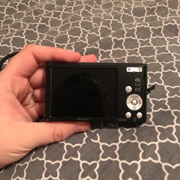 Sony Camera - Picture 2 of 2